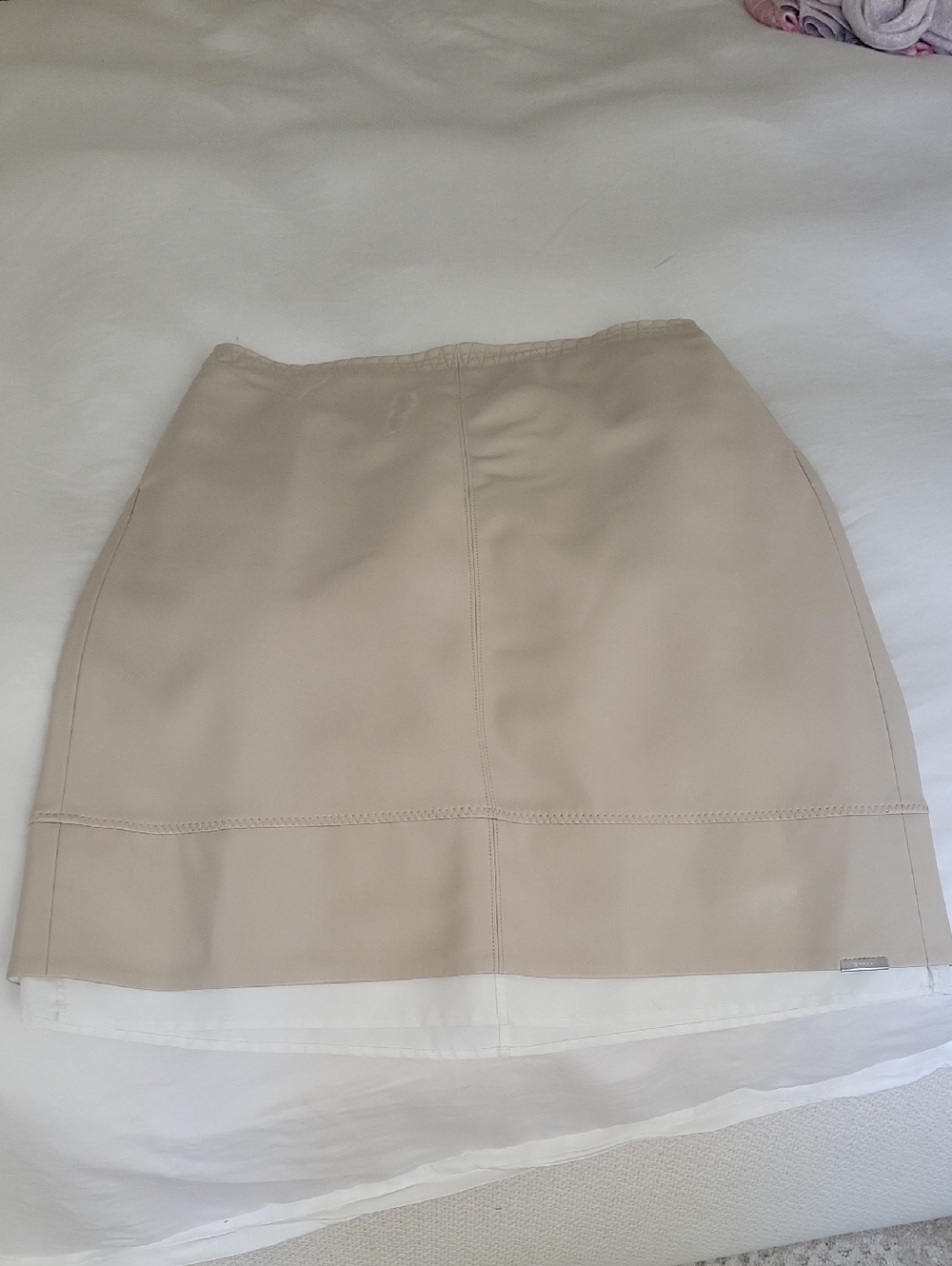 SIMKHAI Women's Mini Skirt - Classic Neutral Style